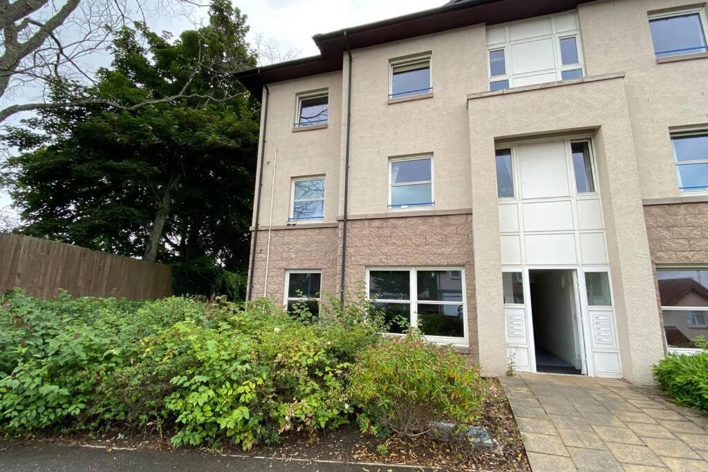 Peter Pan Apartment In The Heart Of Inverness Dalneigh Zewnętrze zdjęcie
