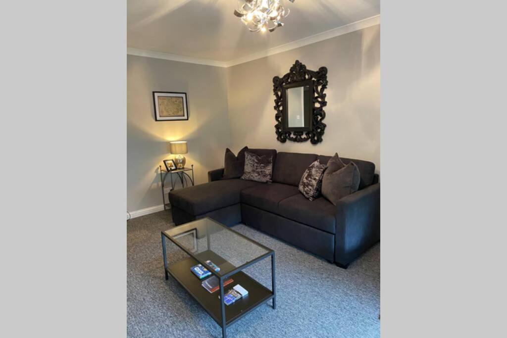 Peter Pan Apartment In The Heart Of Inverness Dalneigh Zewnętrze zdjęcie